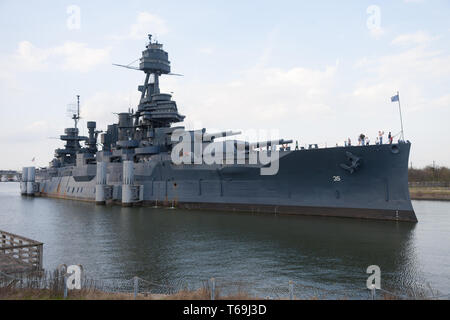 Houston, Texas, Stati Uniti d'America - 27 dicembre 2016: la Nave da Guerra USS Texas BB-35, è una nave museo vicino a Houston e una Pietra Miliare Storica Nazionale Foto Stock