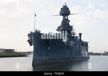 Houston, Texas, Stati Uniti d'America - 27 dicembre 2016: la Nave da Guerra USS Texas BB-35, è una nave museo vicino a Houston e una Pietra Miliare Storica Nazionale Foto Stock