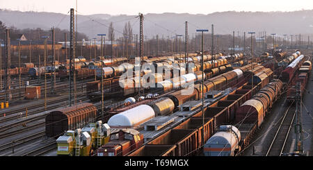 La formazione del treno cantiere Vorhalle, Hagen, zona della Ruhr, Nord Rhine-Westphalian, Germania Foto Stock