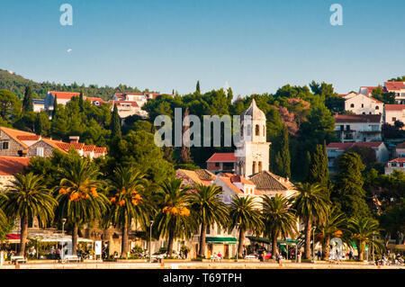 Il villaggio sul mare di Cavtat in Croazia Foto Stock