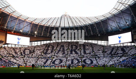 Londra, Regno Unito. 30 apr, 2019. South Stand durante il campionato UEFA League semi-finale 1 Gamba tra Tottenham Hotspur e Ajax a Tottenham Hotspur Stadium, Londra, Regno Unito il 30 Apr 2019 Credit: Azione Foto Sport/Alamy Live News Foto Stock