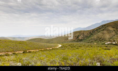 Valle Verde con la strada attraverso le montagne Foto Stock