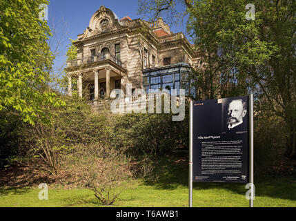 Thyssen parco di una villa Josef Thyssen, Muelheim an der Ruhr, Renania settentrionale-Vestfalia, Germania Foto Stock