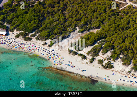 Ses Salines spiaggia. Ibiza. Isole Baleari. Spagna. Foto Stock