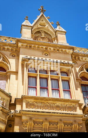La facciata del Palazzo del Vescovo sulla Piazza San nottolino di Mdina. Malta Foto Stock