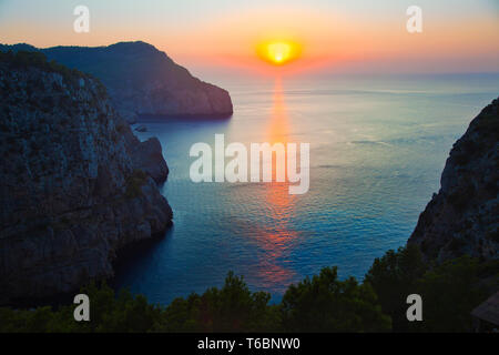 Tramonto dalla HACIENDA NA XAMENA Hotel. Sant Miquel. Ibiza. Isole Baleari. Spagna. Foto Stock