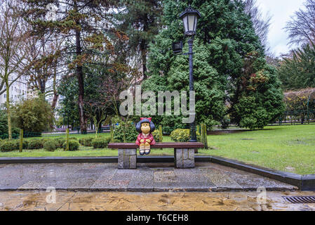 Statua di Mafalda disegnato da Pablo Irrgang in San Francisco Park in Oviedo Nella regione delle Asturie, Spagna Foto Stock