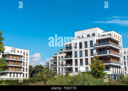 Alloggiamento area di sviluppo con nuovo appartamento case visto a Berlino, Germania Foto Stock