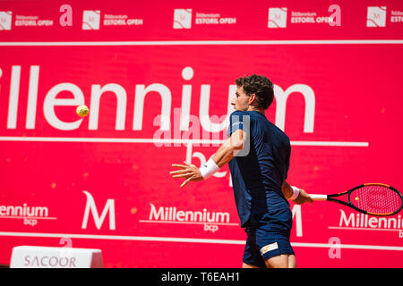Pablo Carreno Busta dalla Spagna visto in azione durante il Millennio Estoril Open 2019, a Estoril, Portogallo. Foto Stock
