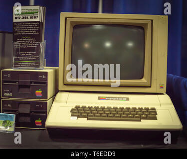 Il vecchio Apple II sistema computerizzato di evento fieristico Foto Stock