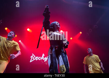 Barcellona - Ott 7: Becky G (latino pop e reggaeton band) eseguire in concerto presso il Razzmatazz tappa il 7 ottobre 2018 a Barcellona, Spagna. Foto Stock