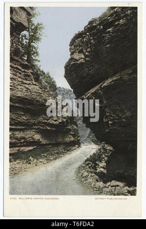 Detroit Publishing Company vintage cartolina di Williams Canyon, Manitou, Colorado, 1914. Dalla Biblioteca Pubblica di New York. () Foto Stock