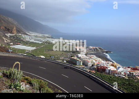 Vista da Puerto Naos Mirador sullo stesso-villaggio denominato Foto Stock
