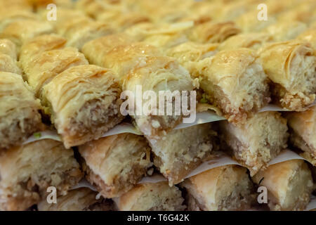 Il Baklava nel mercato Foto Stock