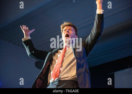 Newport, Wales, Regno Unito. 30 apr, 2019. Partito Brexit elezioni europee della campagna di lancio al Neon di Newport South Wales. Partito Brexit Presidente Richard Tice. Credito: Phil Rees/Alamy Live News Foto Stock