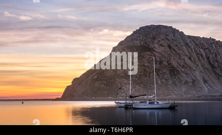 Tramonto a Morro Rock Foto Stock