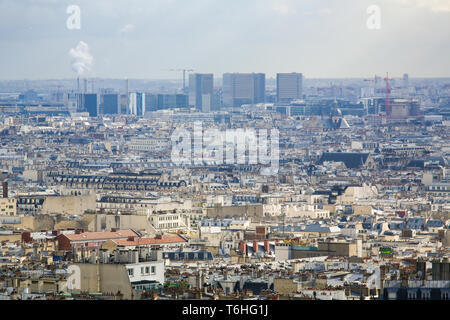 Vista aerea del centro di Parigi come visto dalla collina di Montmartre. Foto Stock