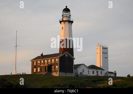 East Hampton, New York, Stati Uniti d'America - 11 Luglio 2014 : vista sul bellissimo faro di Montauk, il punto più orientale di Long Island a New York, Regno S Foto Stock