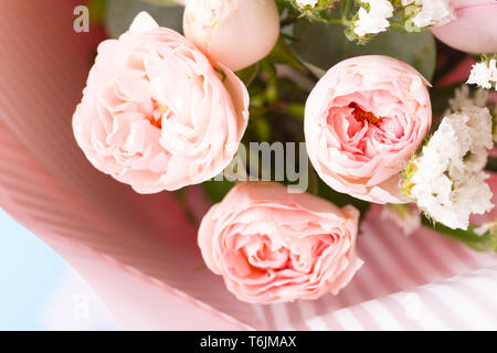 Bouquet di fiori di colore rosa Foto Stock