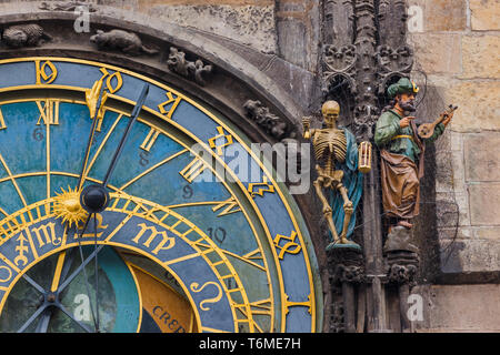 Il vecchio orologio astronomico di Praga - Repubblica Ceca Foto Stock
