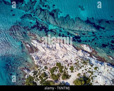 Bellissima costa rocciosa vista aerea Foto Stock