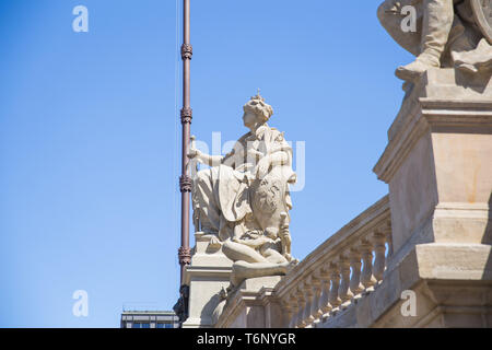 Città di Praga, Repubblica Ceca. Museo di arte statua di donna. 2019. 25. Aprile. Foto di viaggio. Foto Stock