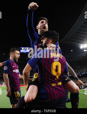 Barcellona, in Catalogna, Spagna. Il 1 maggio, 2019. LIONEL MESSI del FC Barcelona celebra il punteggio 2-0 durante la UEFA Champions League FC Barcelona v Liverpool FC. Messi ha segnato il suo seicentesimo obiettivo di carriera durante il Barcellona 3-0 vincere contro il Liverpool in Champions League. Credito: Marc Dominguez/ZUMA filo/Alamy Live News Foto Stock