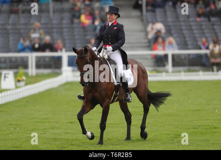 Piggy francese sul Vanir Kamira in dressage durante il giorno due del 2019 Mitsubishi Motors Badminton Horse Trials a Badminton station wagon, nel Gloucestershire. Foto Stock