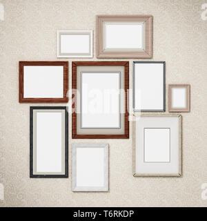 Cornici disposti sulla parete. 3D dimensionale. Foto Stock