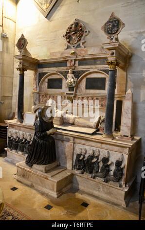 Monumento a Sir Thomas LUCIA II, St Leonard Chiesa, Charlecote Park, Warwickshire, Inghilterra, Regno Unito. Foto Stock