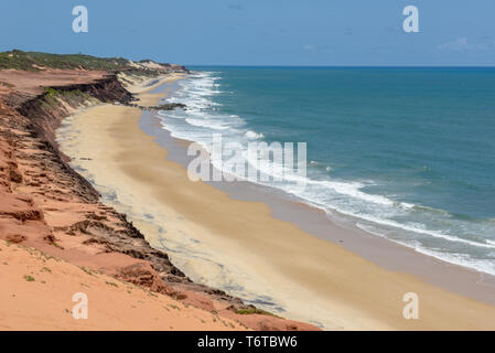 Bella spiaggia di Praia do Amor vicino a Pipa in Brasile Foto Stock