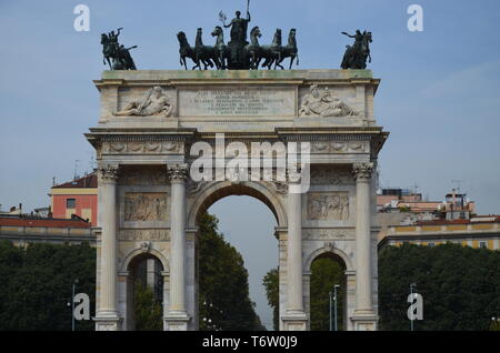 L'Arco della Pace a Milano Foto Stock