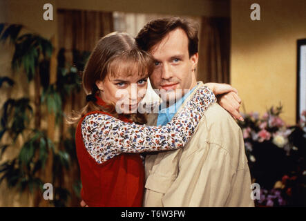 Gute Zeiten Schlechte Zeiten, Fernsehserie, Deutschland ab 1992, Darsteller: Victoria Sturm, Gerard D'Lugay. Folge 507 Foto Stock