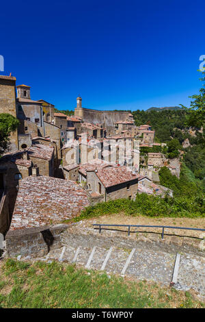 Sorano cittadina medievale in Toscana Italia Foto Stock