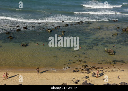 Bella spiaggia di Praia do Amor vicino a Pipa in Brasile Foto Stock