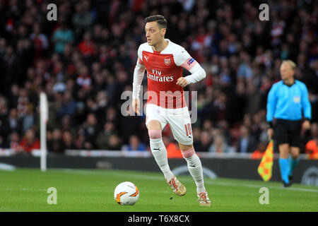 Londra, Regno Unito. 02Maggio, 2019. Mesut Ozil dell'Arsenal in azione. La UEFA Europa League, semi-finale, prima gamba corrispondono, Arsenal v Valencia all'Emirates Stadium di Londra giovedì 2 maggio 2019. Questa immagine può essere utilizzata solo per scopi editoriali. Solo uso editoriale, è richiesta una licenza per uso commerciale. Nessun uso in scommesse, giochi o un singolo giocatore/club/league pubblicazioni . pic da Steffan Bowen/Andrew Orchard fotografia sportiva/Alamy Live news Credito: Andrew Orchard fotografia sportiva/Alamy Live News Foto Stock