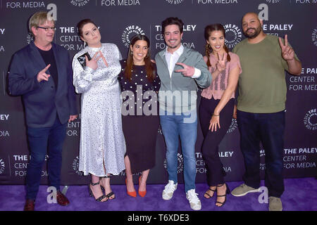 Mark McKinney, Lauren ceneri, America Ferrera, Ben Feldman, Nichole Bloom e Colton Dunn presso l'evento PaleyLive 'Superstore: una serata nel Cloud 9' al Paley Centre for Media. Beverly Hills, 01.05.2019 | Utilizzo di tutto il mondo Foto Stock