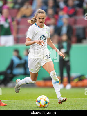 Colonia, Deutschland. 01 Maggio, 2019. Caroline HANSEN (WOB) l'azione. Wolfsburg (WOB) - SC Friburgo (FR) 1: 0, su 01.05.2019 in Koeln/Germania. | Utilizzo di credito in tutto il mondo: dpa/Alamy Live News Foto Stock