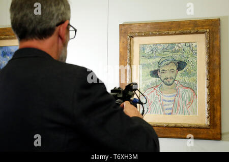 La pittura di Vincent Van Gogh, il giardiniere, rubato e trovato a Roma il 1998 Roma il 3 maggio 2019. Palazzo del Quirinale. Anteprima della mostra "L'arte del salvataggio di opere d'arte" , una raccolta di opere d'arte antichi, dipinti, statue, gioielli e manufatti in terracotta salvato dal comando dei Carabinieri per la tutela del patrimonio culturale in 50 anni. Molte di queste opere sono state rubate su commissione per collezioni private. Foto di Samantha Zucchi/Insidefoto Foto Stock