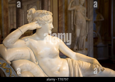 Statua classica di Paolina Bonaparte, realizzato da Antonio Canova Foto Stock