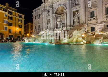 Fontana di Trevi a Roma Italia Foto Stock