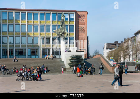 Deutschland, NRW, Düren, Rathaus Am Kaiserplatz Foto Stock