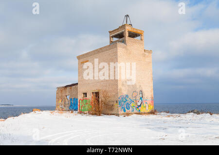 Abbandonato forifications confine sul Mar Baltico nel nord dell Estonia Foto Stock