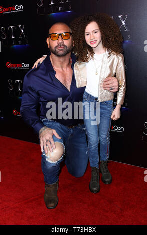 STX film al CinemaCon al Caesars Palace a Las Vegas con: Dave Bautista, Chloe Coleman dove: Las Vegas, Nevada, Stati Uniti quando: 02 Apr 2019 Credit: Judy Eddy/WENN.com Foto Stock