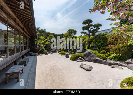 Sata Tamiko's Garden, Chiran Samurai Residence giardino, Minami città di Kyushu, Prefettura di Kagoshima, Giappone Foto Stock