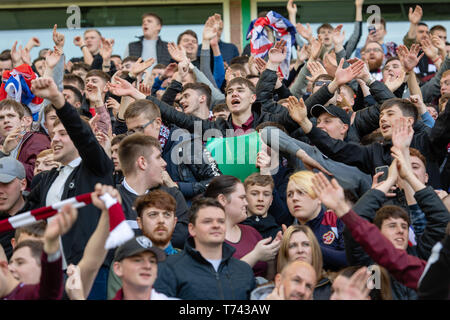 Hibs vs cuori, Easter Road Stadium, polizia, G4S di controllo di sicurezza per la funzione di camera, ventilatori Foto Stock