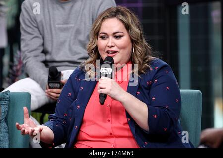 New York, NY, STATI UNITI D'AMERICA. Il 3 maggio, 2019. Tanya Saracho interno per AOL costruire serie Candids Celebrity - Ven, AOL costruire serie, New York, NY Maggio 3, 2019. Credito: Steve Mack/Everett raccolta/Alamy Live News Foto Stock