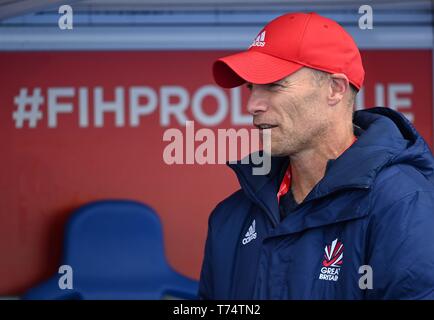 Londra, Regno Unito. Il 4 maggio, 2019. Danny Kerry (Gran Bretagna autobus). Gran Bretagna v Spagna. Mens hockey. FIH Pro League. Lee Valley Hockey e il Centro Tennis. Londra, Regno Unito. 04 Maggio, 2019. Credito: Sport In immagini/Alamy Live News Credito: Sport In immagini/Alamy Live News Foto Stock
