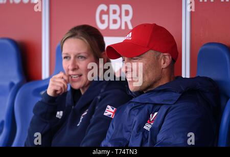 Londra, Regno Unito. Il 4 maggio, 2019. Danny Kerry (Gran Bretagna autobus). Gran Bretagna v Spagna. Mens hockey. FIH Pro League. Lee Valley Hockey e il Centro Tennis. Londra, Regno Unito. 04 Maggio, 2019. Credito: Sport In immagini/Alamy Live News Credito: Sport In immagini/Alamy Live News Foto Stock