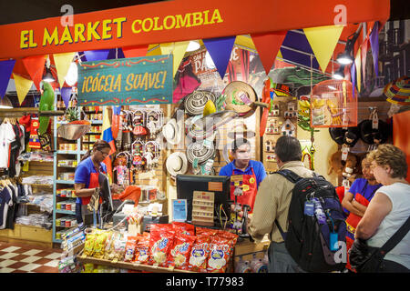 Cartagena Colombia, Aeropuerto Internacional Rafael Nunez International Airport CTG, terminal, shopping shopper shopping negozi mercato mercati Foto Stock